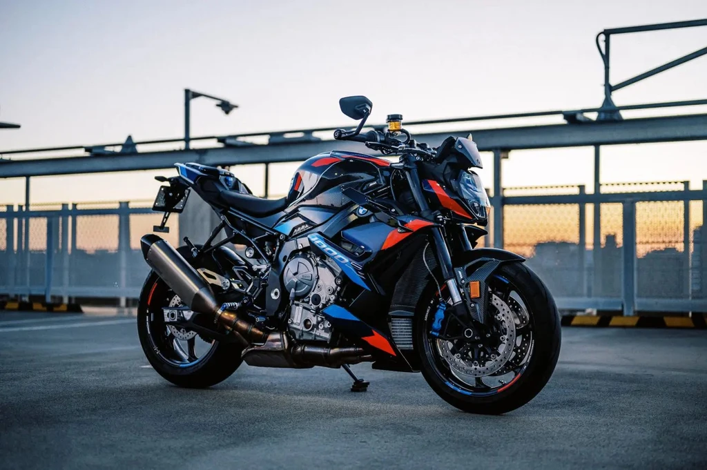 BMW M 1000R (2023)