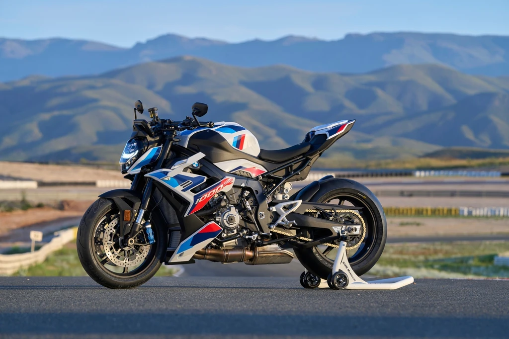 BMW M 1000RR /M Package (2023)