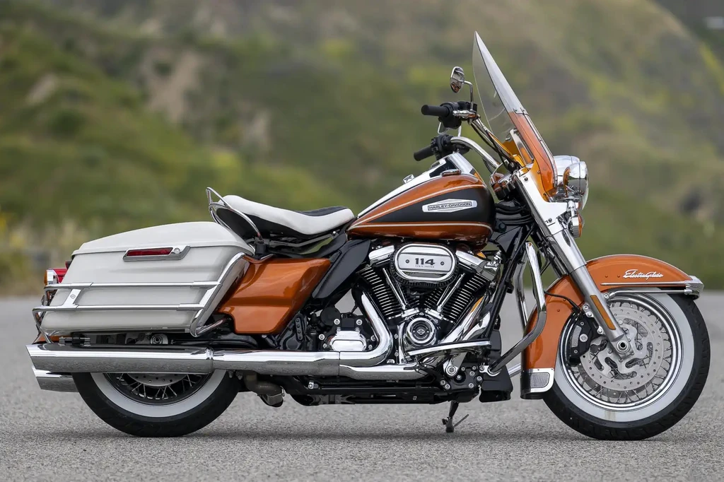 Harley Davidson Electra Glide Highway King (2023)