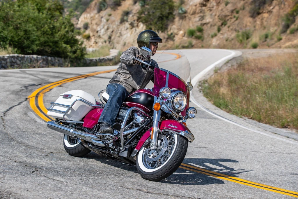 Harley Davidson Electra Glide Highway King (2023)