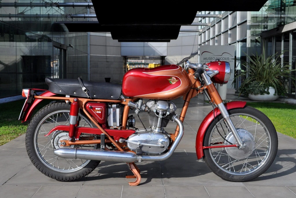 Ducati 175 Gran Sport (1957 - 62)
