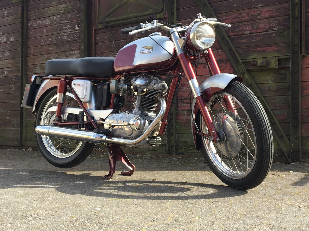 Ducati 175TS Turismo Speciale (1958 - 61)