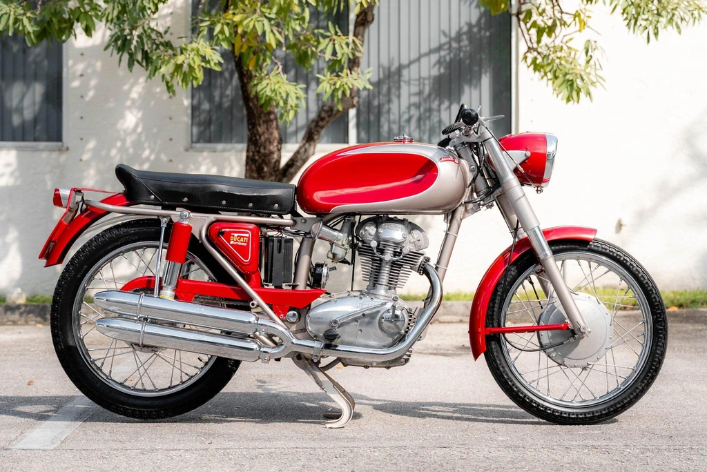 Ducati 200 Super Sport (1959 - 65)