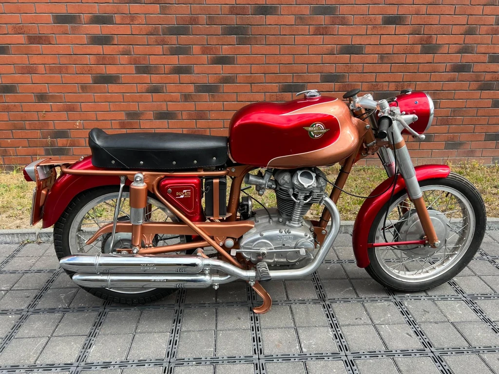 Ducati 200 Super Sport (1959 - 65)