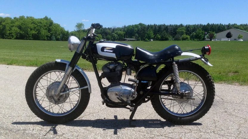 Ducati 250 Scrambler (1965 - 66)