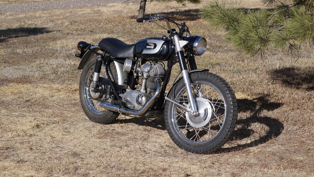 Ducati 250 Scrambler (1967 - 71)