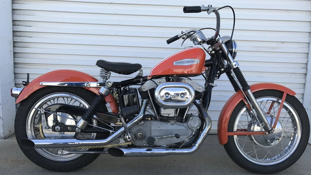 Harley Davidson XLCH 900 Sportster (1965 - 68)