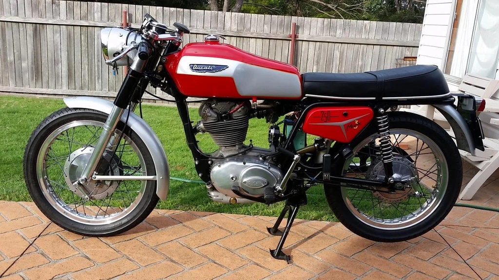 Ducati 250 Mark 3D Desmo (1968 - 69)