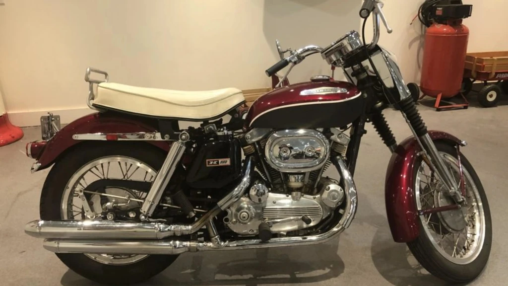 Harley Davidson XLH 900 Sportster (1969 - 71)