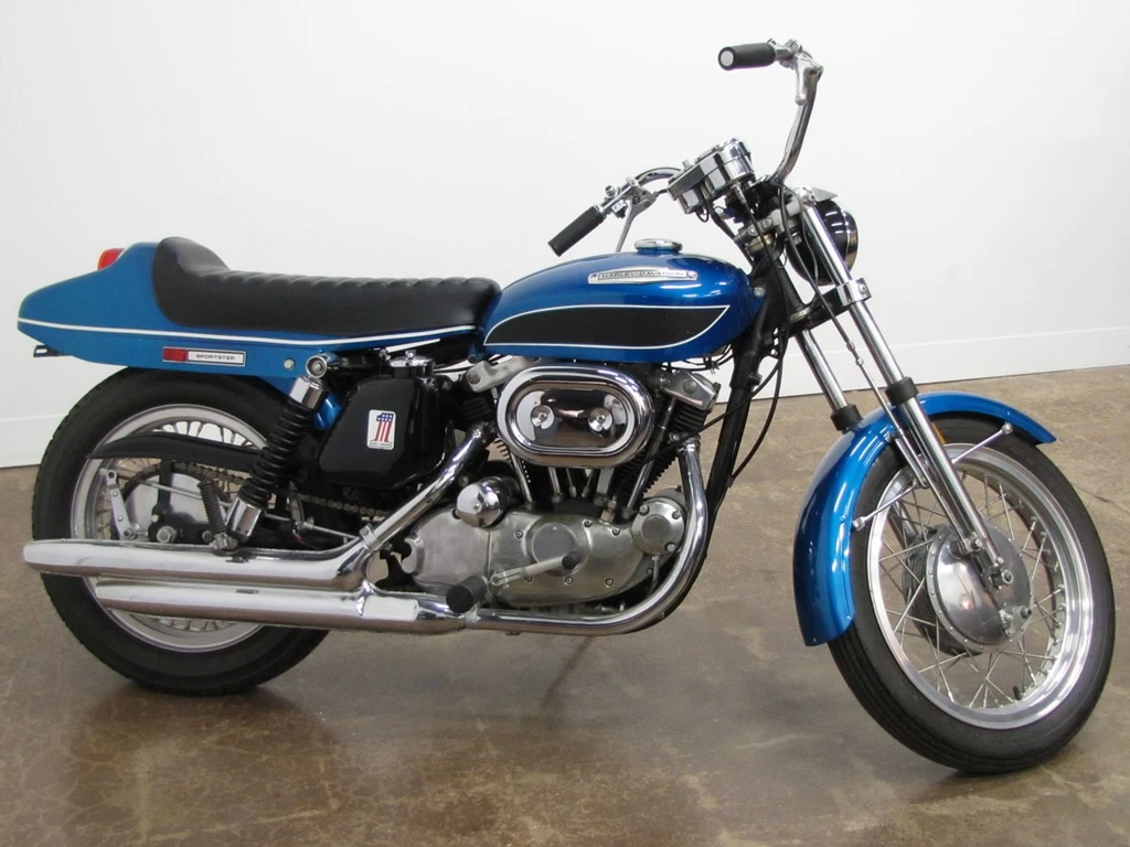 Harley Davidson XLH 900 Sportster (1969 - 71)
