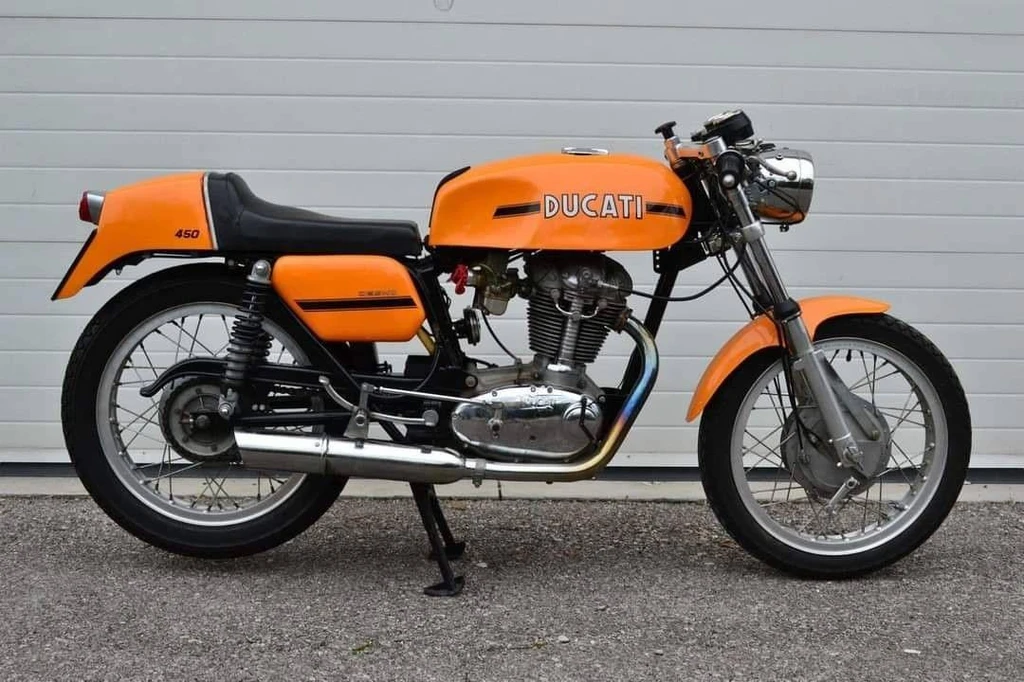 Ducati 250 Desmo (1971)