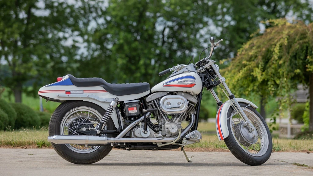 Harley Davidson FX 1200 Super Glide (1971)