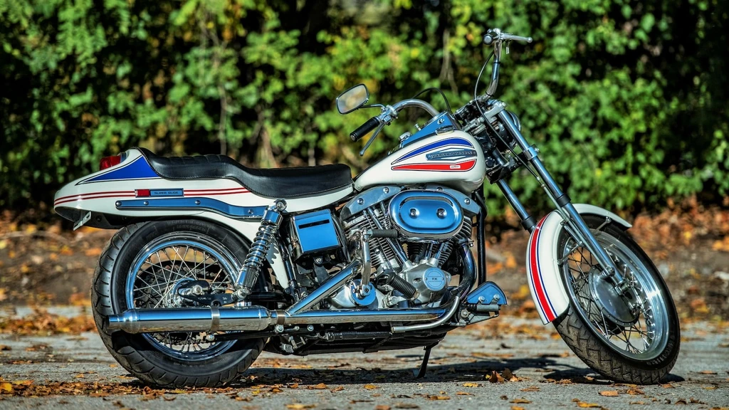 Harley Davidson FX 1200 Super Glide (1971)