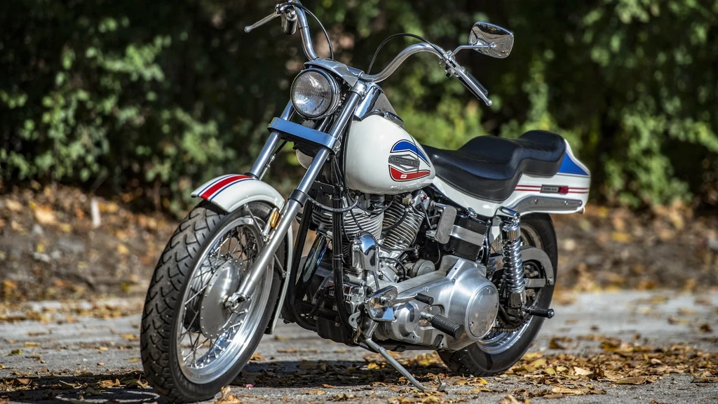 Harley Davidson FX 1200 Super Glide (1971)