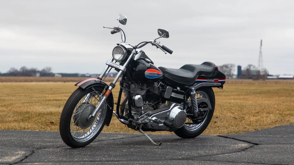 Harley Davidson FX 1200 Super Glide (1972)