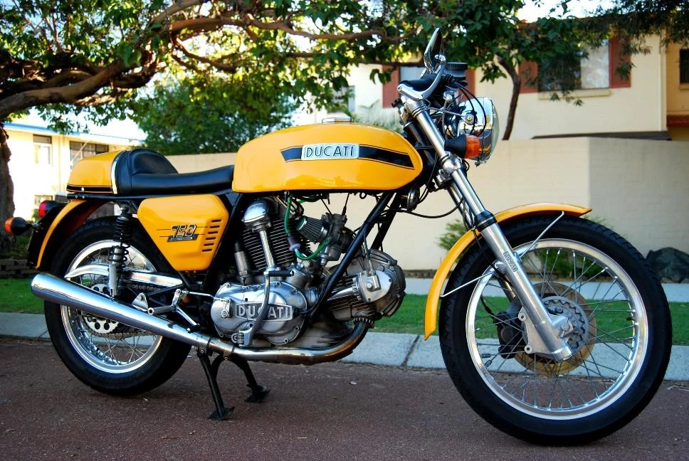 Ducati 750GT (1973)