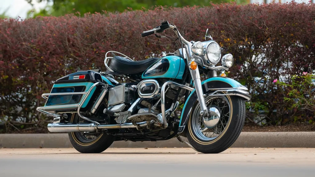 Harley Davidson FLH 1200 Electra Glide (1973)