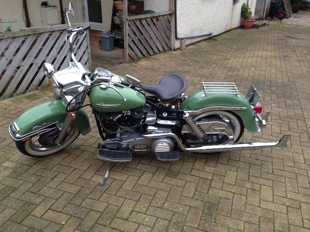 Harley Davidson FLH 1200 Electra Glide (1973)