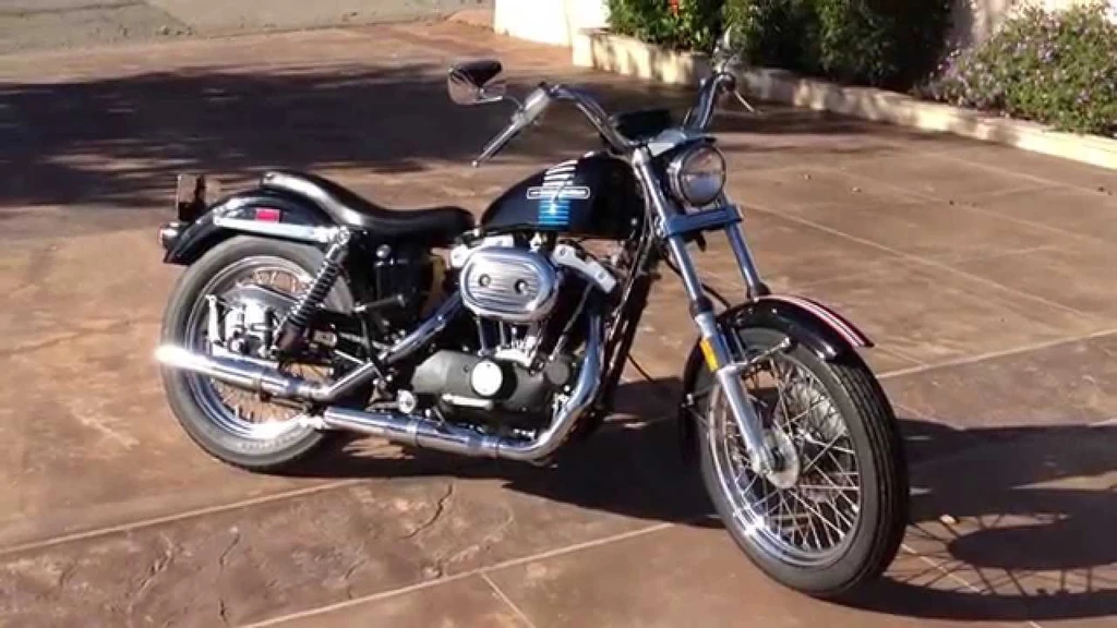 Harley Davidson XLCH 1000 Sportster (1973 - 74)