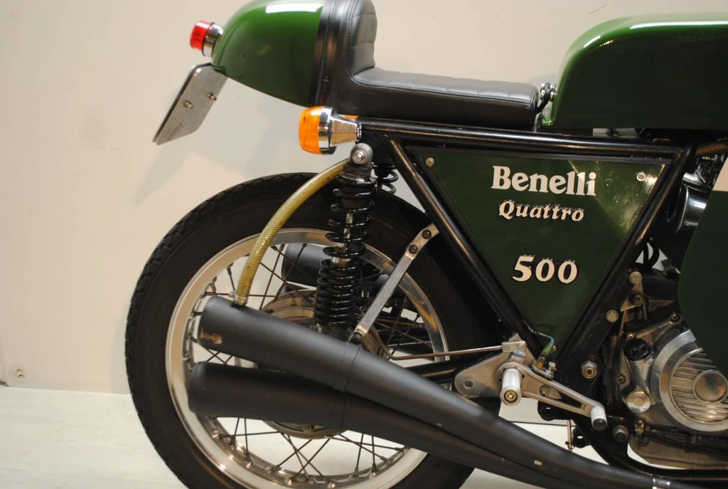 Benelli 500 Quattro (1974 - 75)