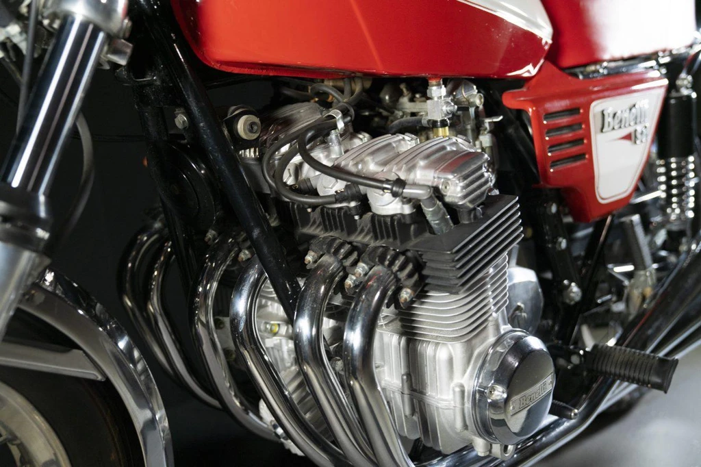 Benelli 750 Sei (1974-75)