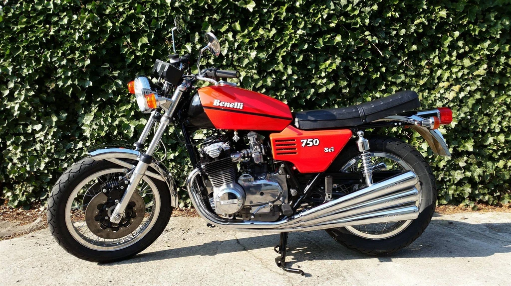 Benelli 750 Sei (1974-75)