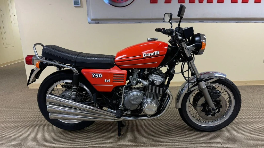 Benelli 750 Sei (1974-75)