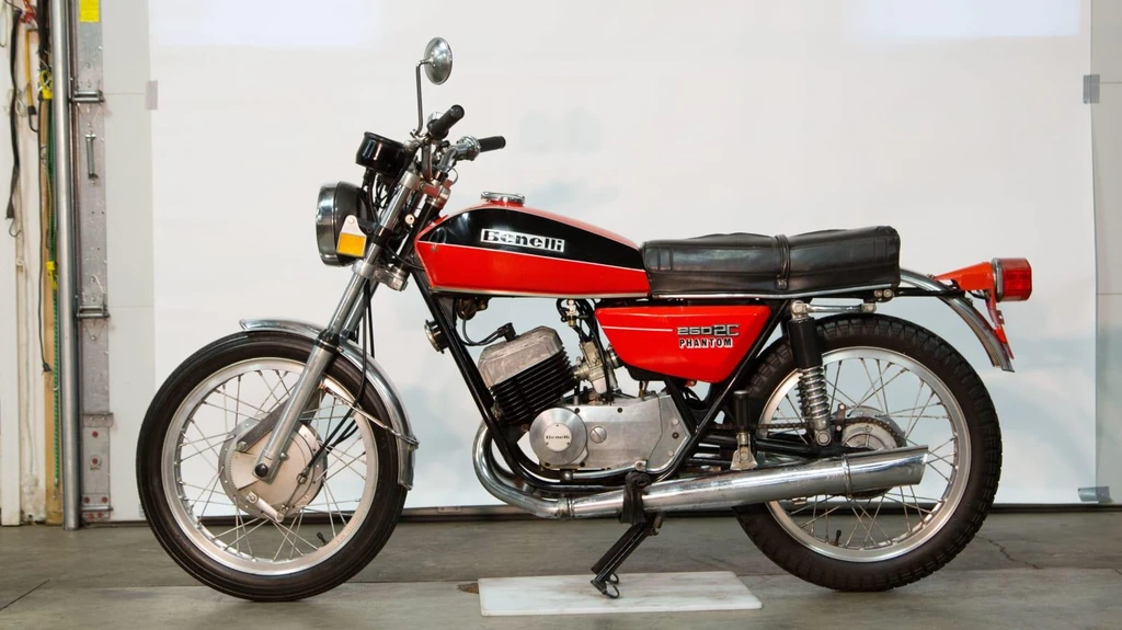 Benelli 250 2C Phantom (1974 - 76)