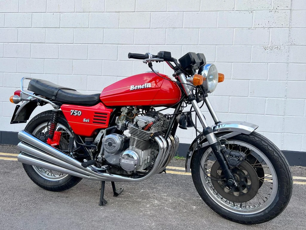 Benelli 750 Sei (1976 - 78)