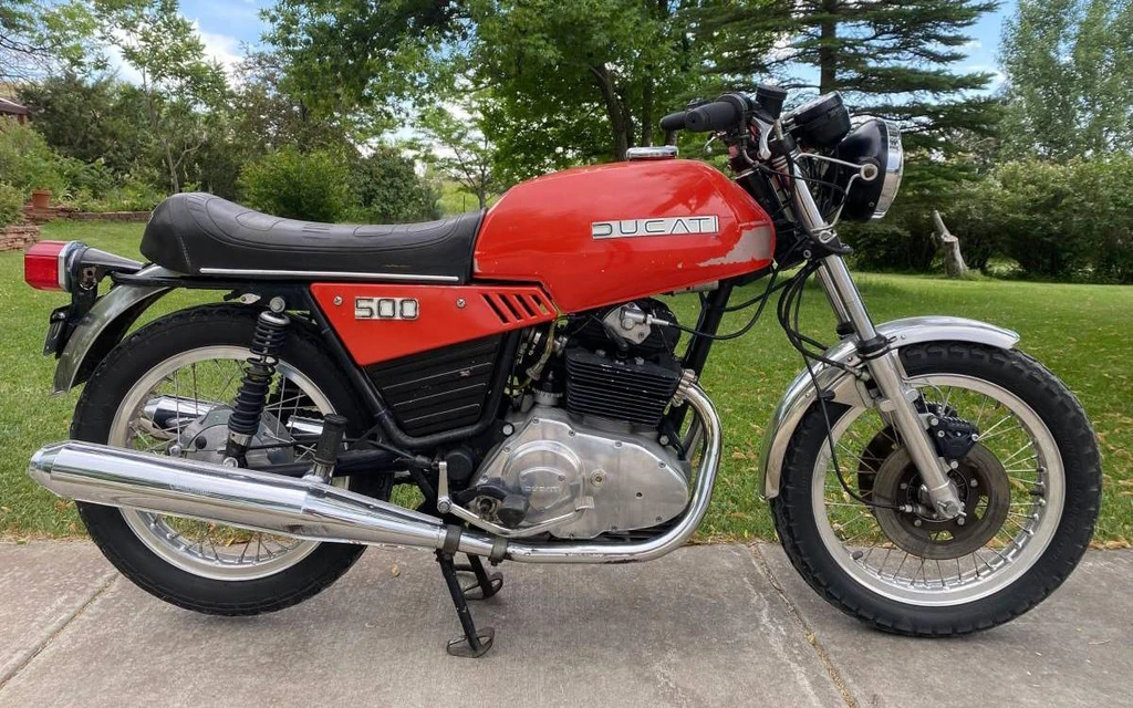 Ducati 500GTL (1977)