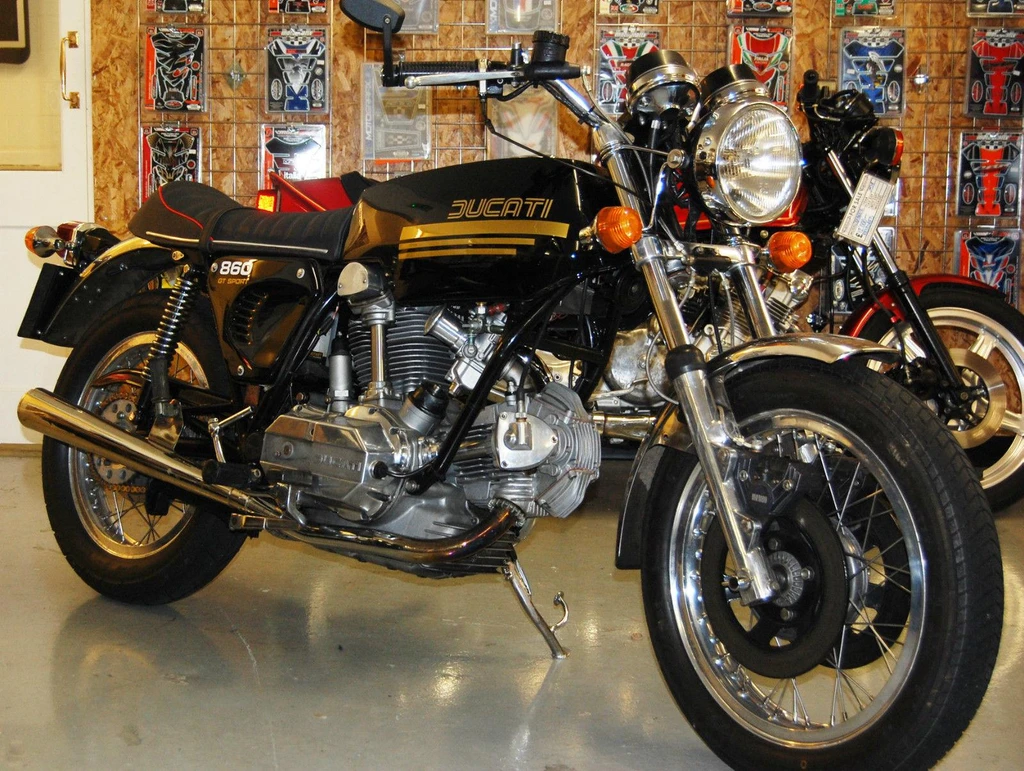 Ducati 860GTS (1977 -)