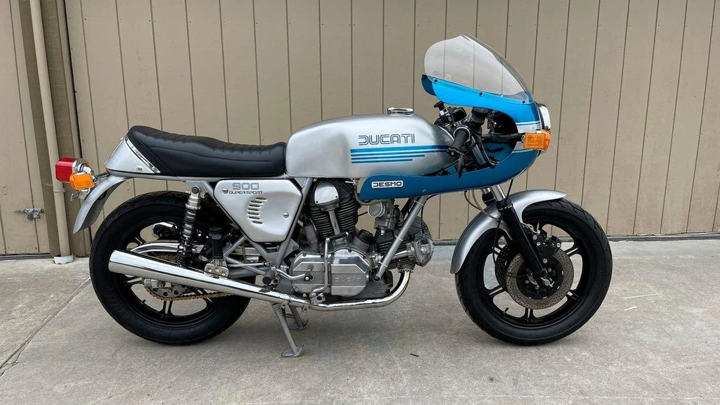 Ducati900 SS (1977)