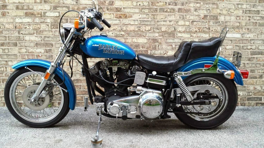 Harley Davidson FXE 1200 Super Glide (1978 -79)