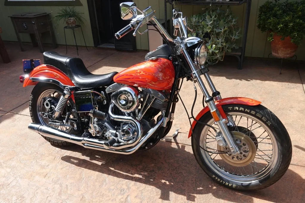 Harley Davidson FXE 1200 Super Glide (1978 -79)