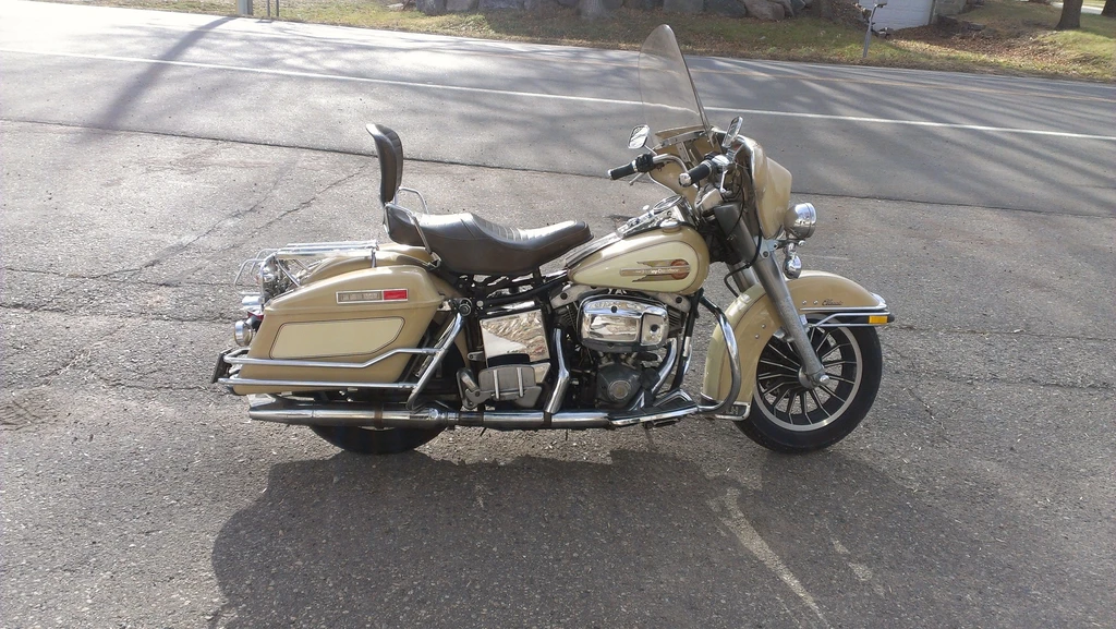 Harley Davidson FLHC 1340 Electra Glide Classic (1979 - 82)