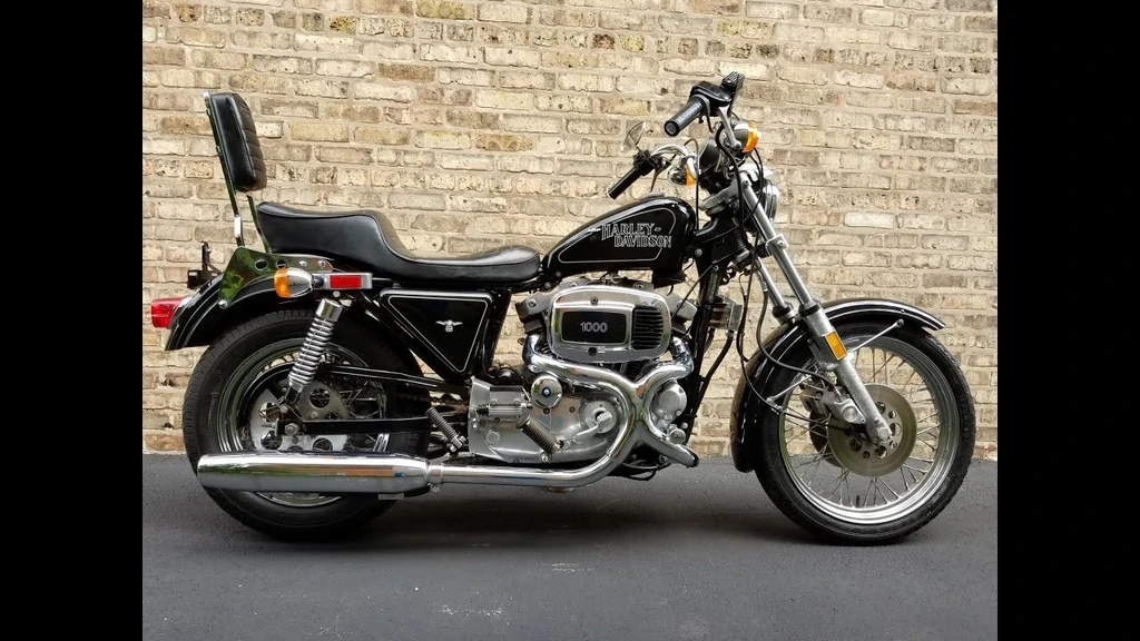 Harley Davidson XLH 1000 Sportster Hugger (1978)