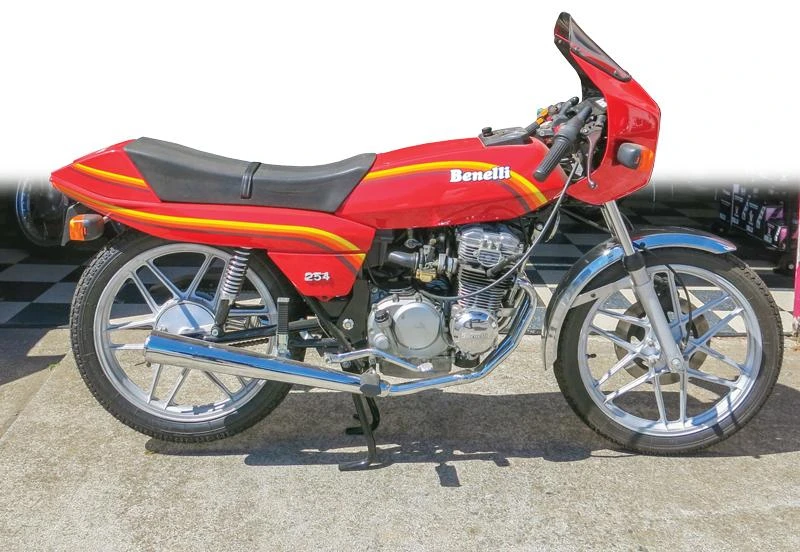 Benelli 254 Quattro (1981)
