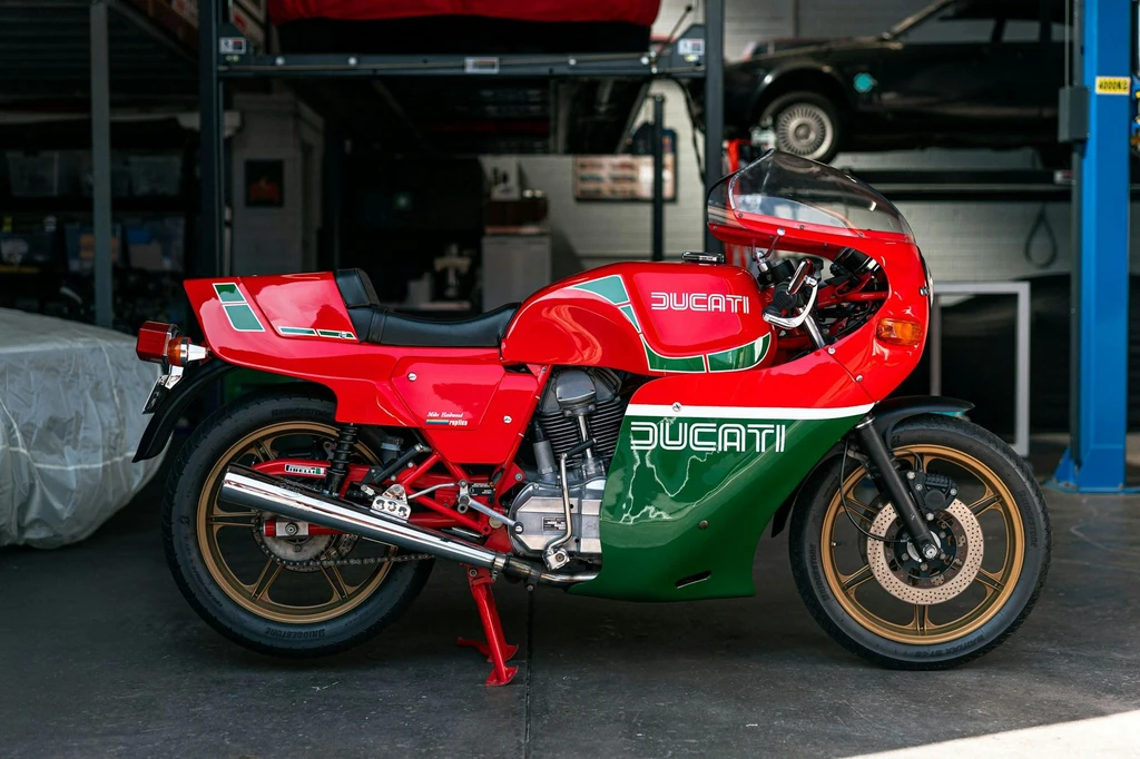 Ducati900 MHR (Mike Hailwood Replica) (1982 - 84)