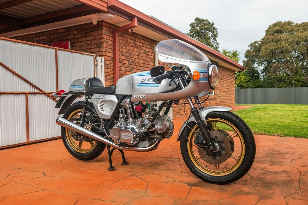 Ducati900 SS (1982)