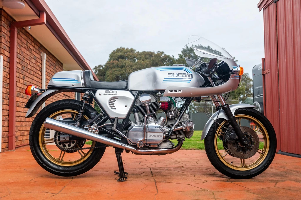 Ducati900 SS (1982)