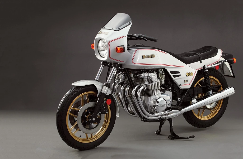 Benelli 900 Sei (1983)