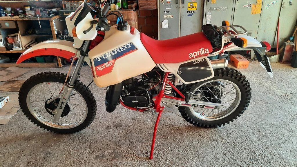 Aprilia Tuareg 250 Rally (1984 - 85)