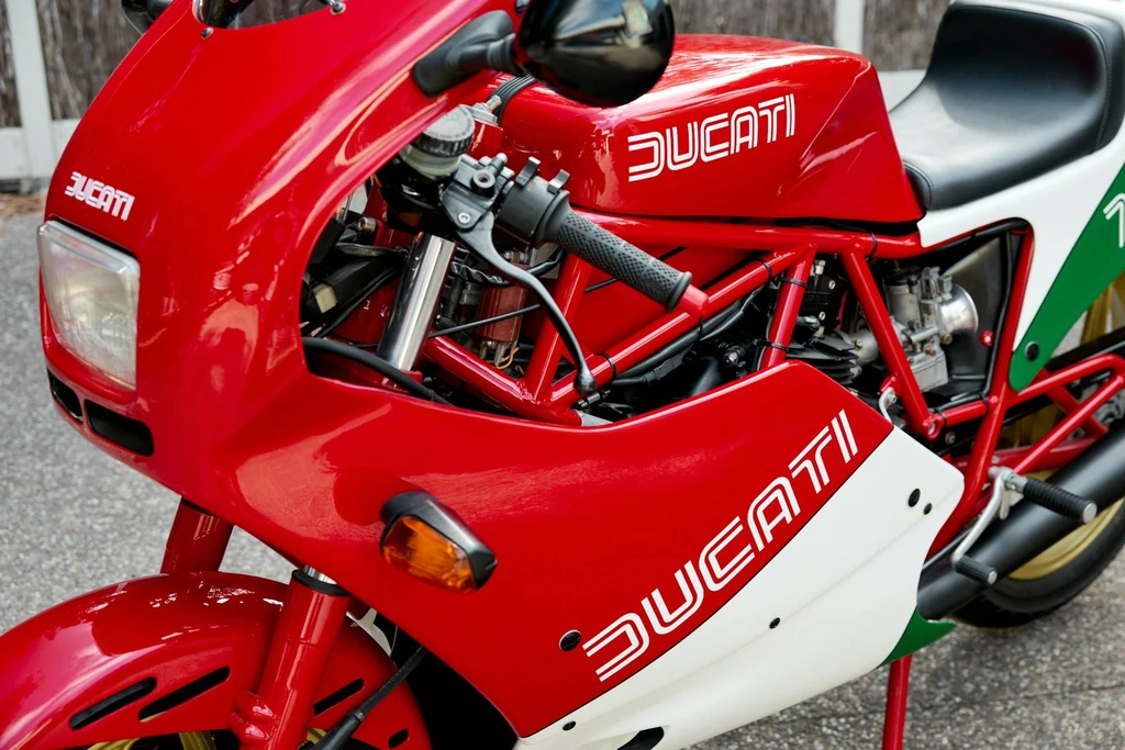 Ducati 750 F1 Desmo (1985)