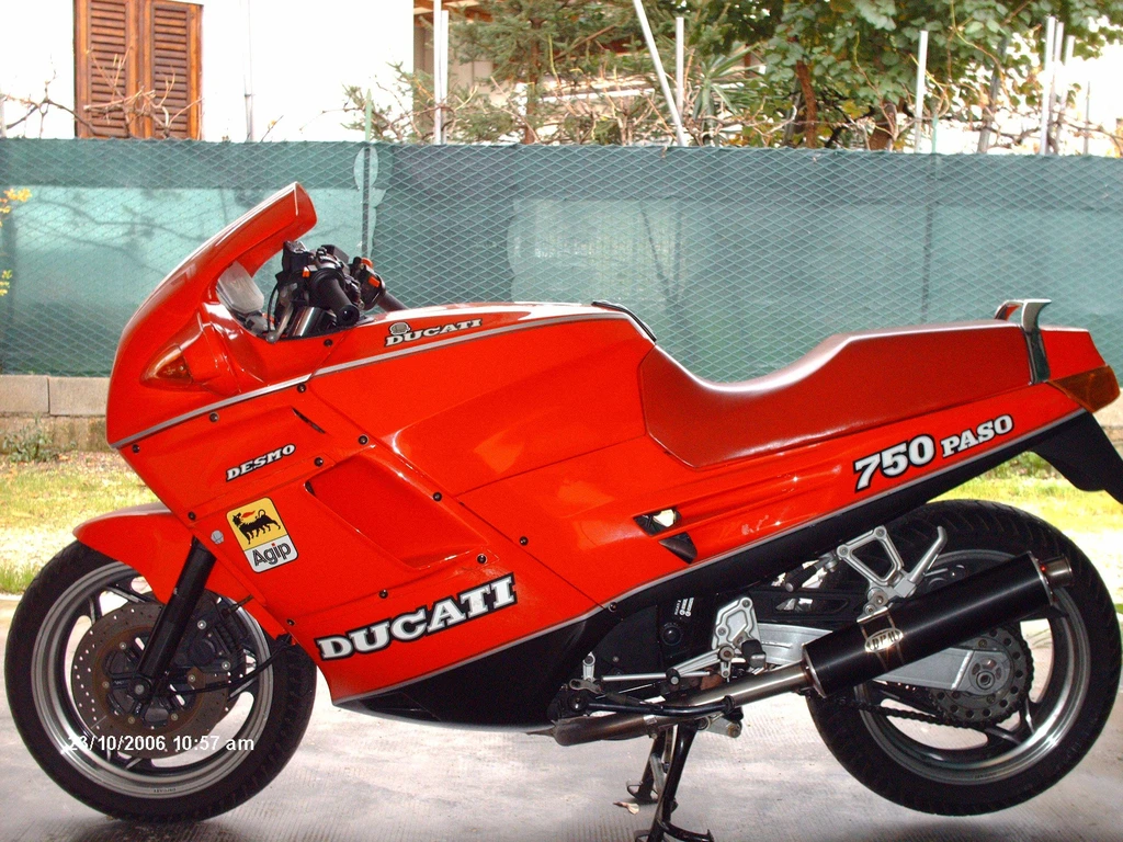 Ducati 750 Paso (1986 - 87)