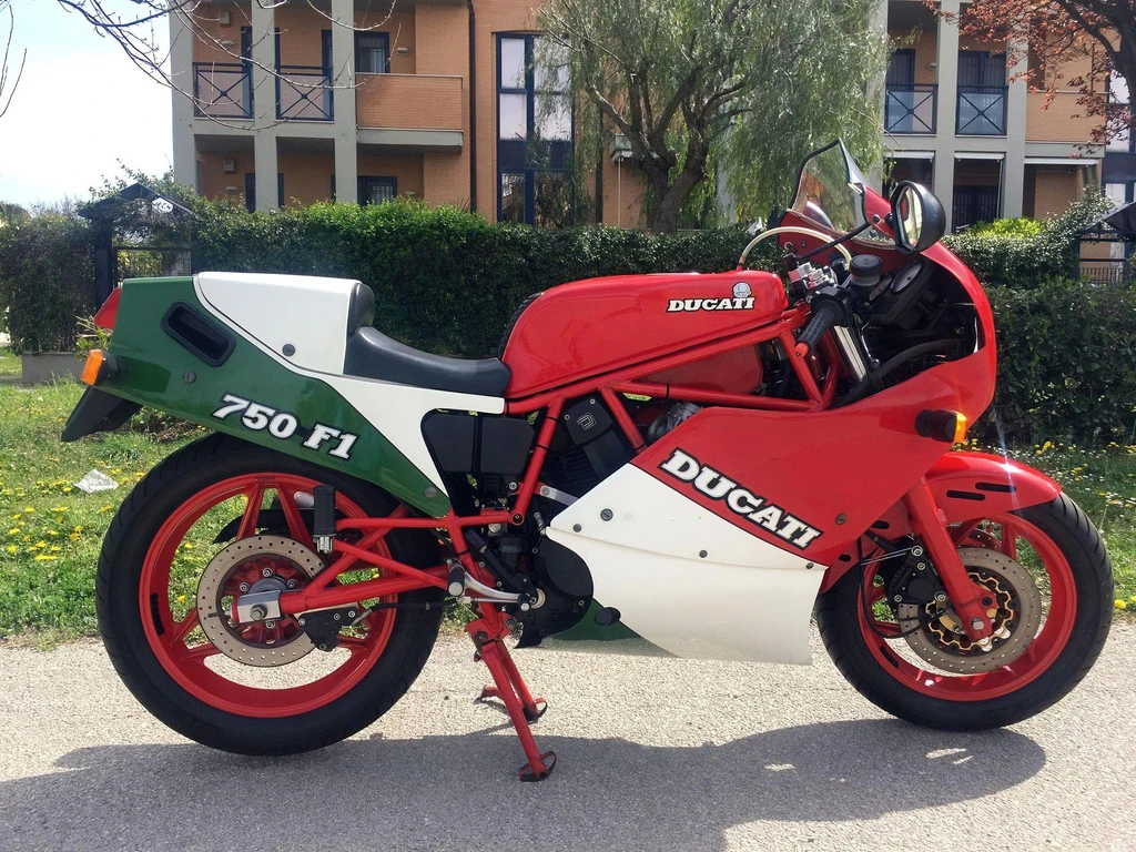 Ducati 750 F1 Desmo (1987)