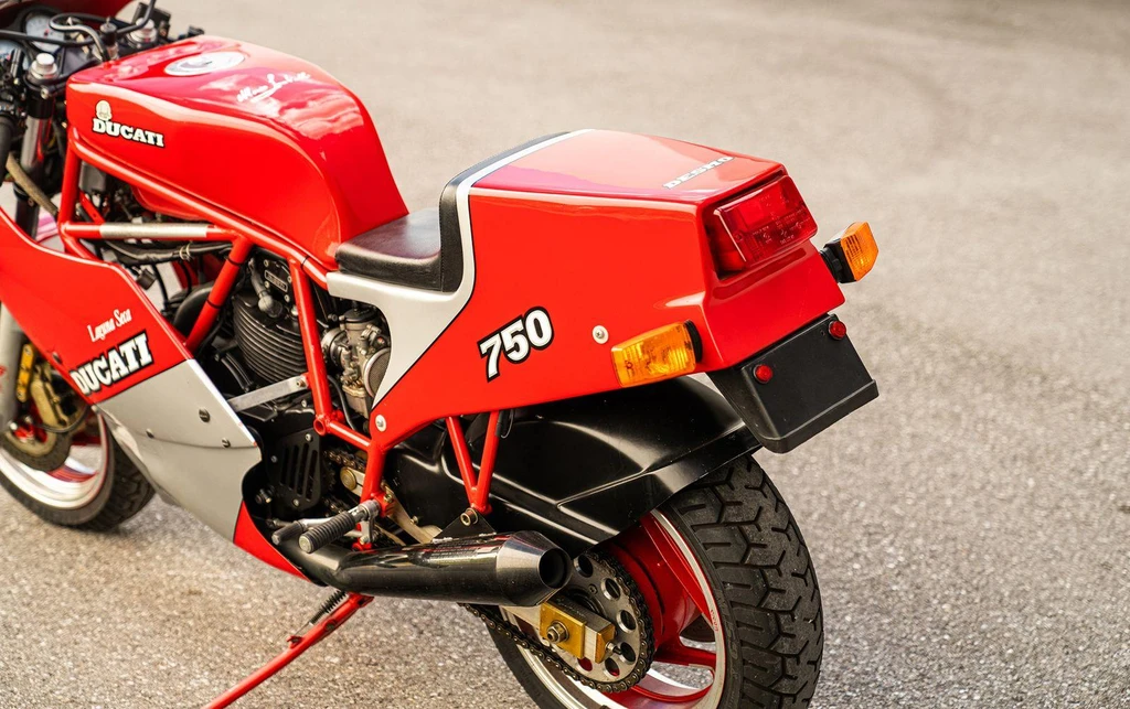 Ducati 750 F1Laguna Seca (1987)