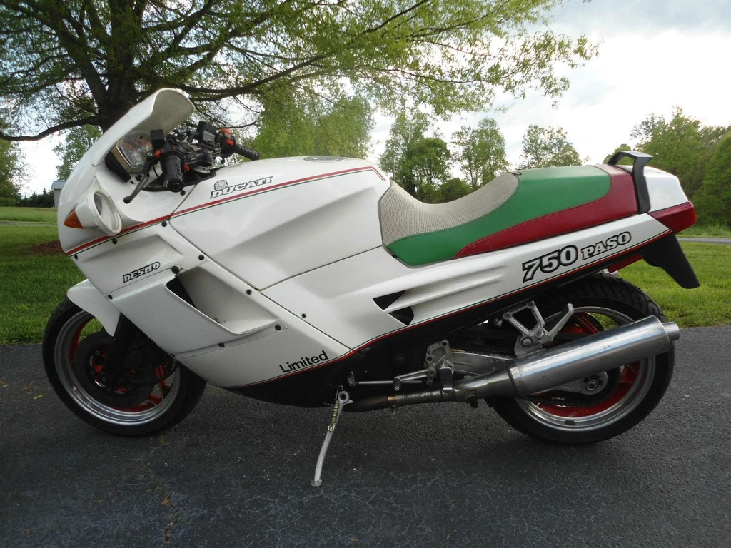 Ducati 750 Paso Limited (1988)