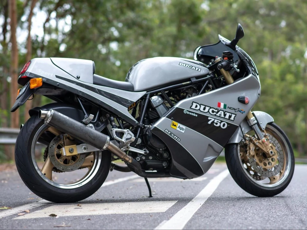 Ducati 750 Sport (1988)