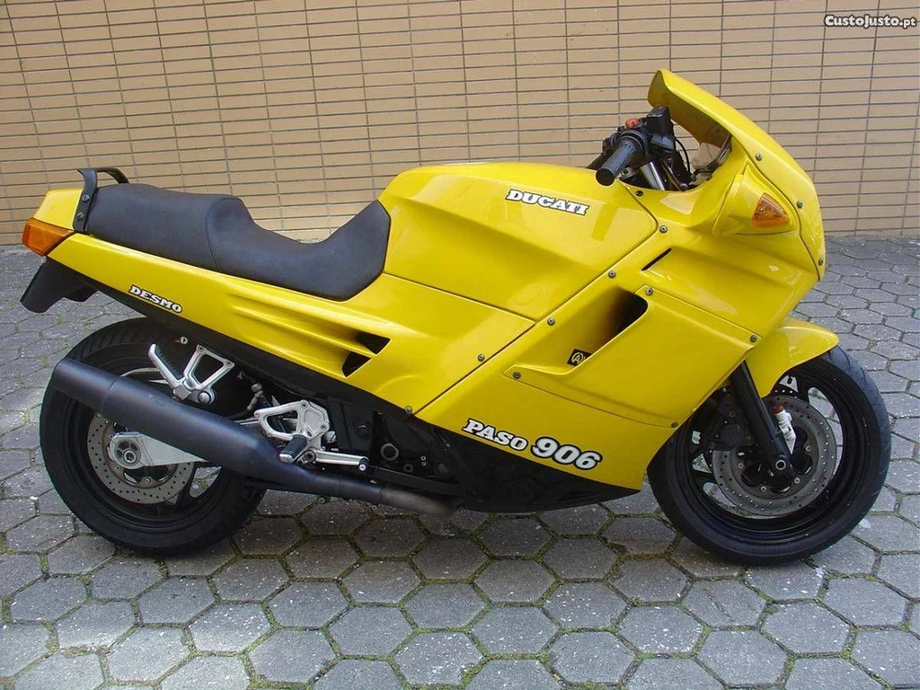 Ducati 906 Paso (1988)