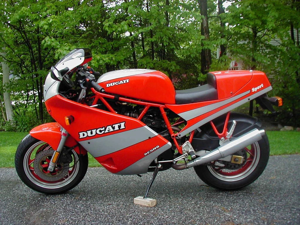 Ducati 750 Sport (1989)